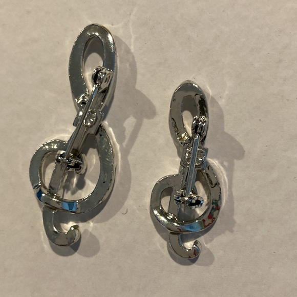 Beautiful music Note pins Brooch Set of 2 silver and crystal - Picture 4 of 6